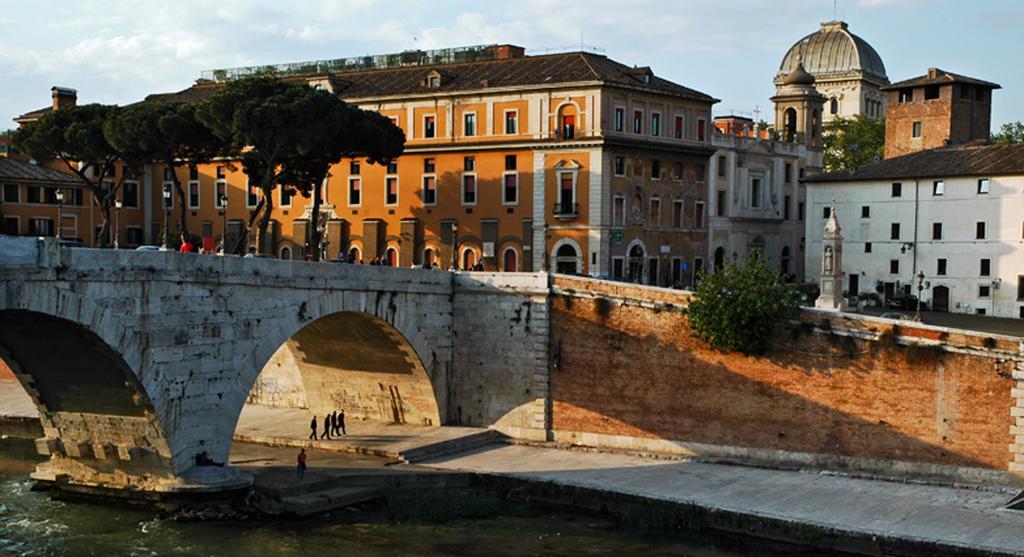 Over The Tiber Loft Roma Eksteriør bilde
